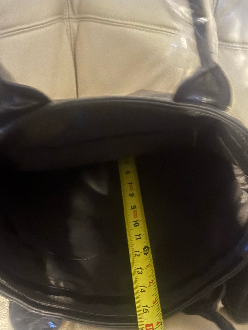 Classic Black Leather Tote Handbag - Picture 5 of 5